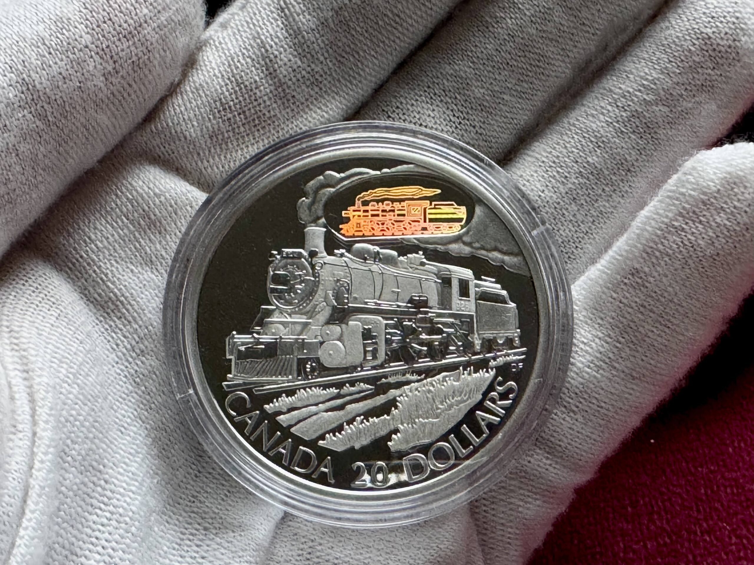 2002 $20 D-10 Locomotive – Sterling Silver Hologram Coin