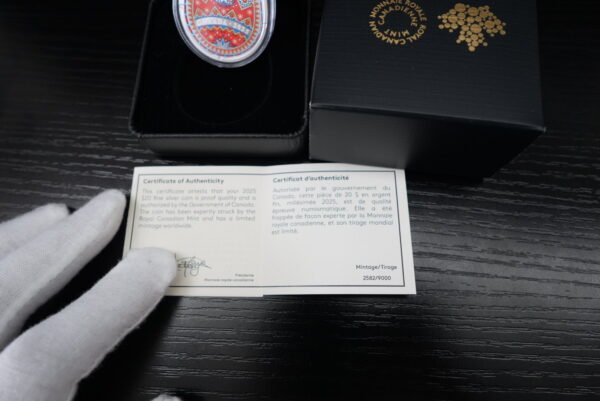 2025 $20 Pysanka – 1 oz Pure Silver Coloured Coin - Image 3