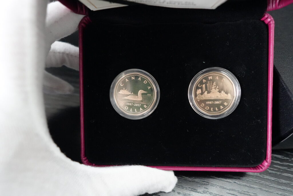 2017 $1 Fine Silver 2-Coin Set – 30th Anniversary of the Loonie