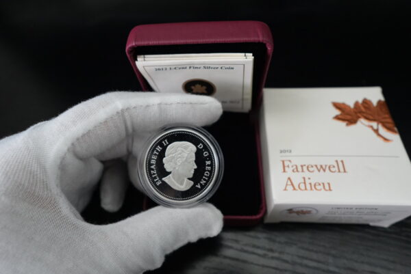 2012 1¢ Farewell to the Penny – ½ oz. Pure Silver Coin with Gold Plating - Image 2