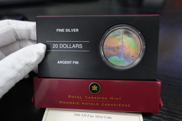 2006 $20 CN Tower – Pure Silver Coin | Royal Canadian Mint - Image 3