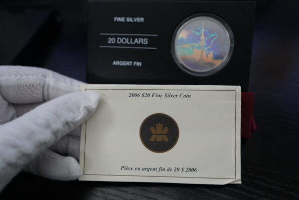 2006 $20 CN Tower – Pure Silver Coin | Royal Canadian Mint - Image 2