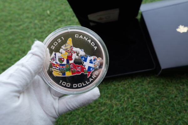 2021 $100 Fine Silver Coin – Canada’s Provincial and Territorial Flags | 10 oz Pure Silver - Image 3