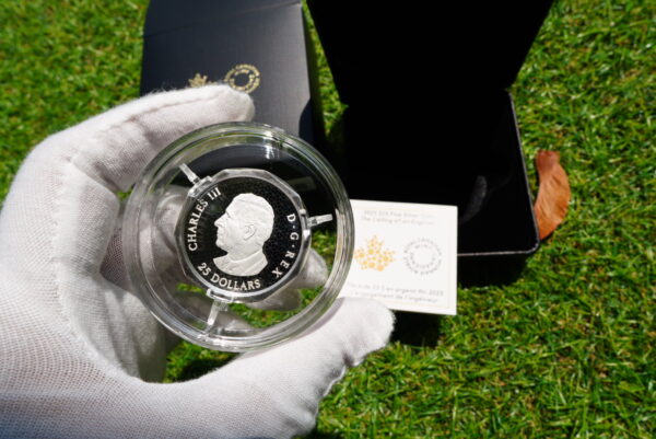 2025 $25 The Calling of an Engineer – Pure Silver Coin | Royal Canadian Mint - Image 3