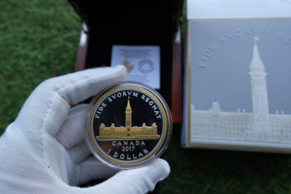 2017 $1 Commemorative Royal Visit – Parliament Building Renewed Silver Dollar | 2 oz Pure Silver - Image 3