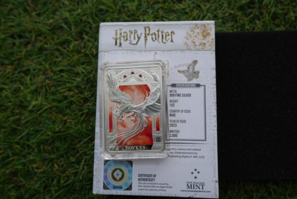2023 Harry Potter Magical Creatures – Fawkes $2 1 oz Fine Silver Coin | Niue (NZ Mint)