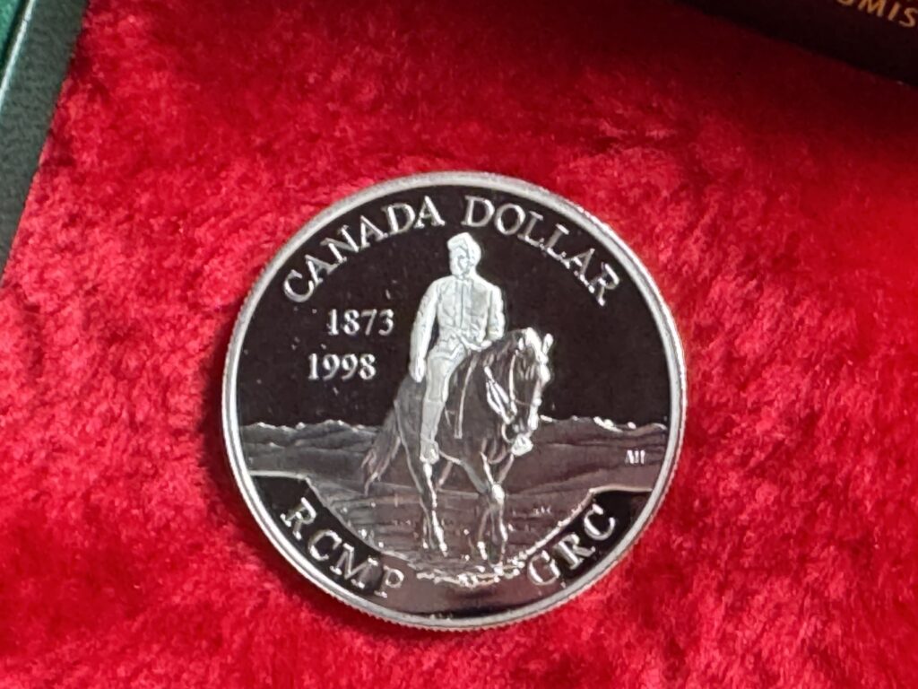 1998 (1873-) Canadian $1 RCMP 125th Anniversary Coin