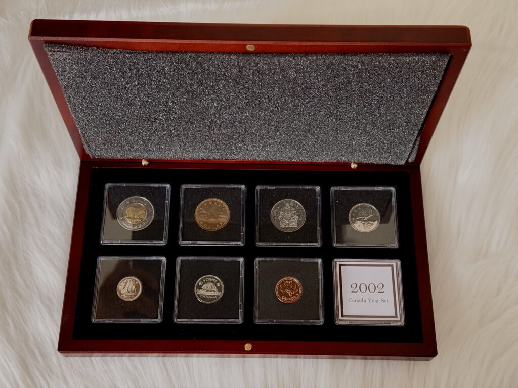 2002 Canada Select Gem Uncirculated Proof-Like Set in Mahogany Finish Wood Display Cases
