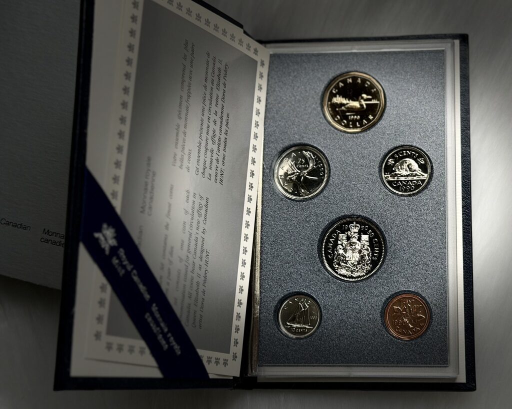 1990 Canada Proof-Like Coin Set – Leather-Like Royal Canadian Mint Case