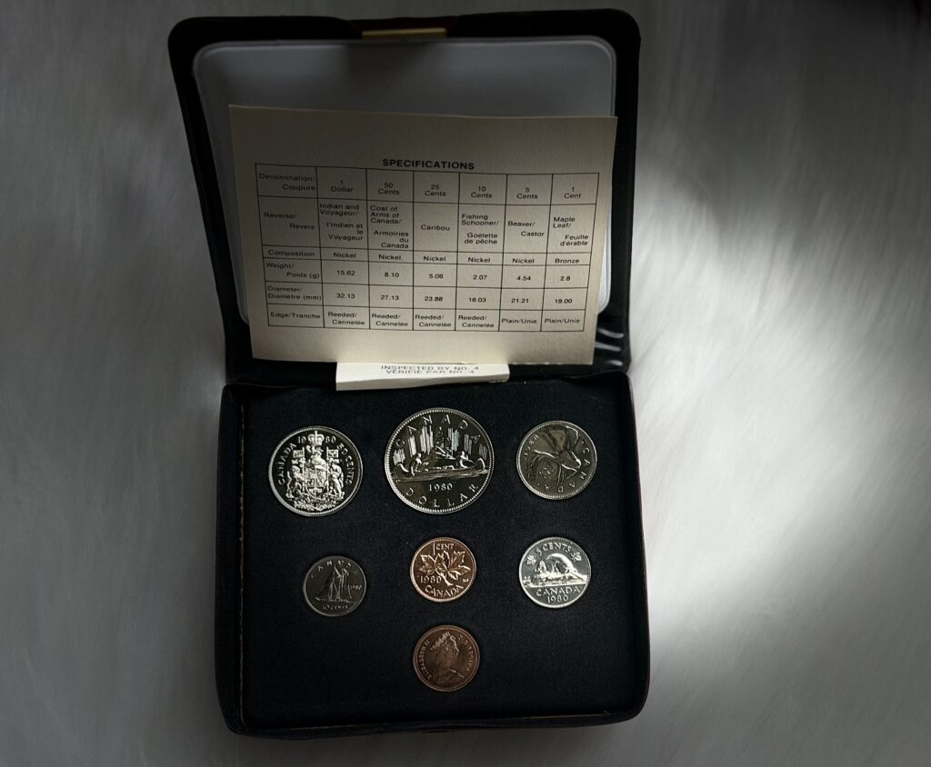 1980 Canada Specimen Set – Double Penny & Voyageur – 7 Coins – Leather-Like pocket-size maroon presentation case