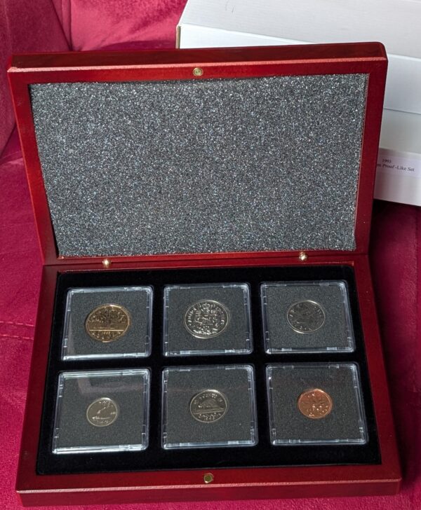1993 Canada Select Gem Uncirculated Proof-Like Set in Mahogany Finish Wood Display Cases